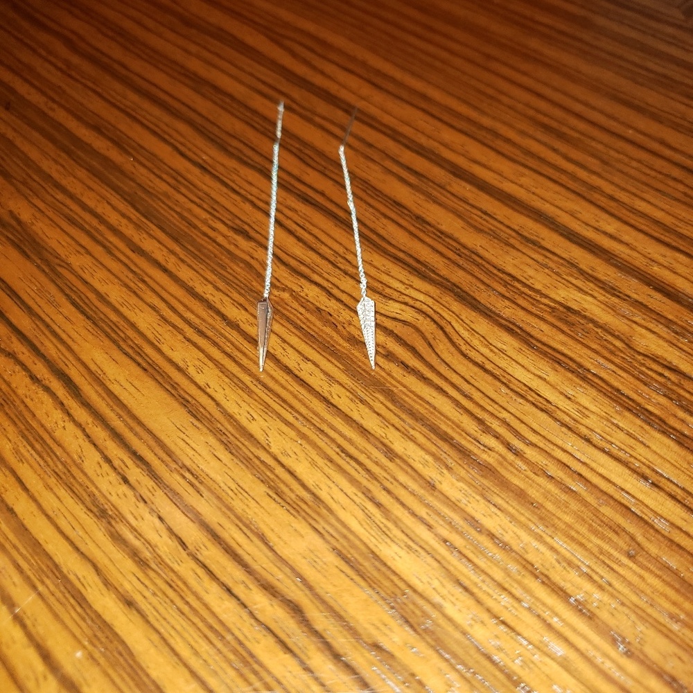 Stella and Dot Silver Threaded Earrings